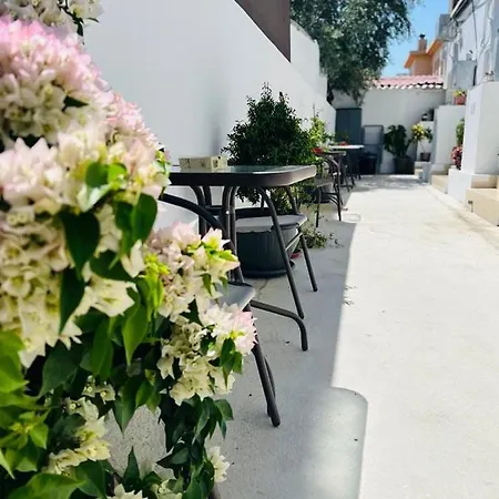 Cozy And Traditional - Ec Lejlighed Larnaca